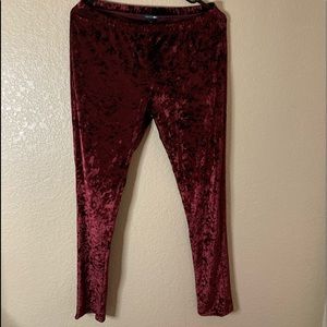 BRAND NEW!! Burgundy fashion nova velour pants